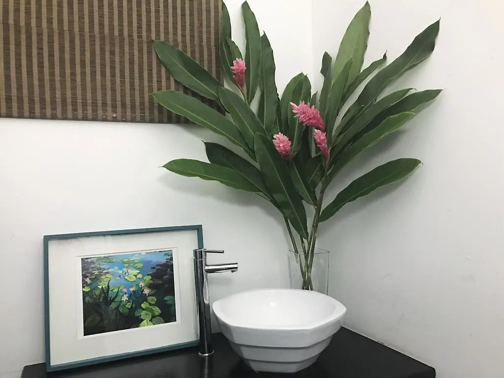Guest house Zen Retreat City Center Near Train San Juan